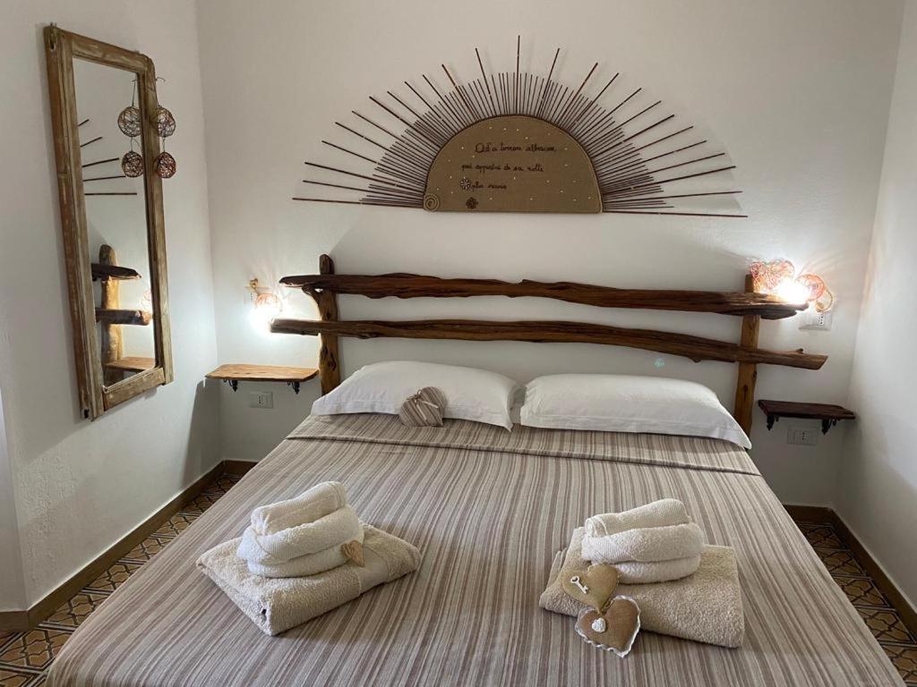 Steddueoro Bed and Breakfast Baunei Habitación foto